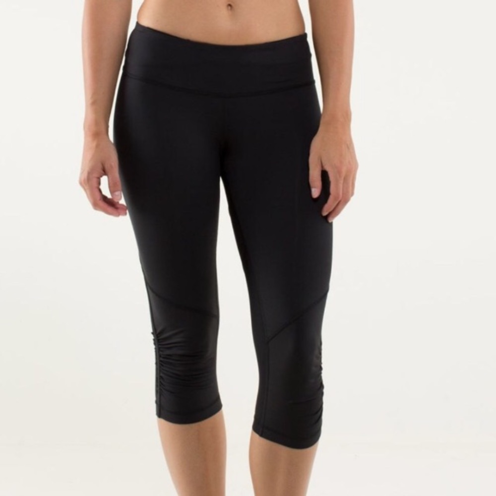 Lululemon athletica run for your life crop size 6